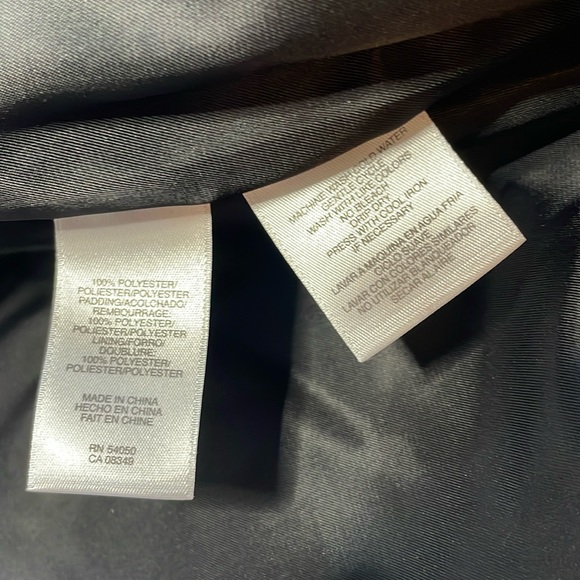 Jones New York Women's Size Medium Quilted Jacket/ Coat Animal Print - Picture 8 of 8